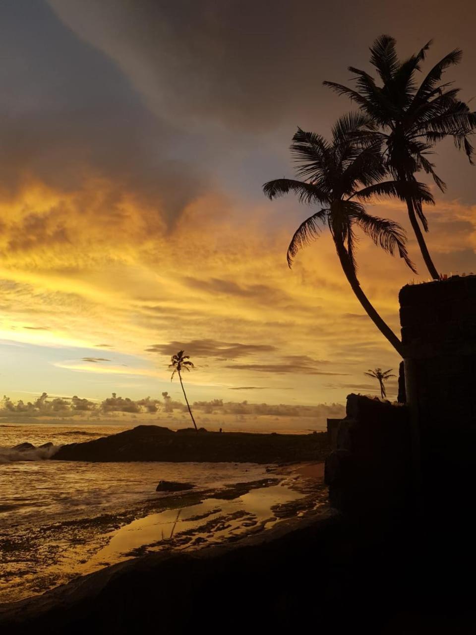 Sea View Apartment Galle