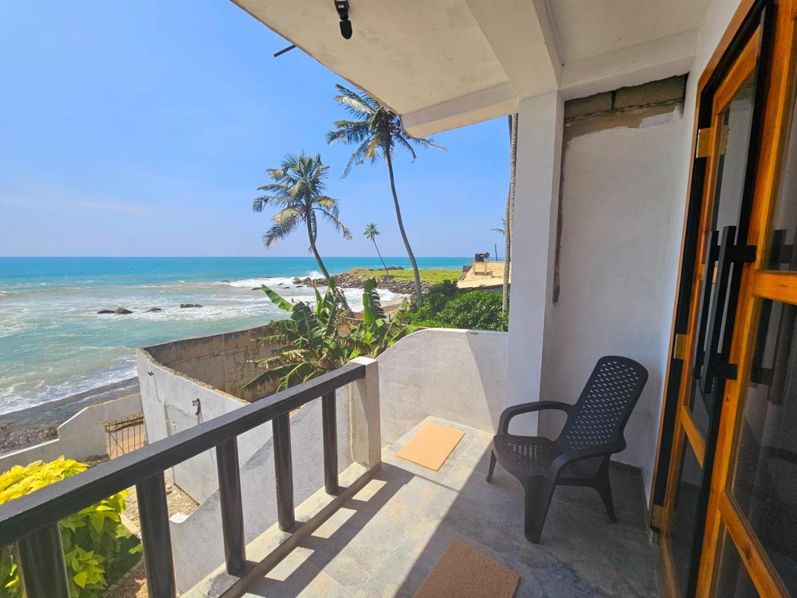 Sea View *